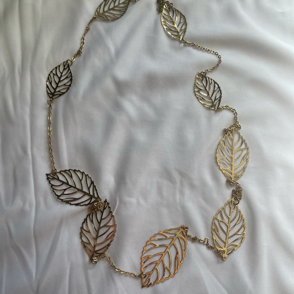Gold leaf necklace